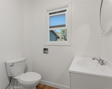 1128 Fremont - Photo Thumbnail 10