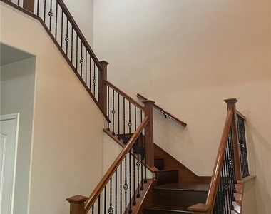14987 Franklin Lane - Photo Thumbnail 10