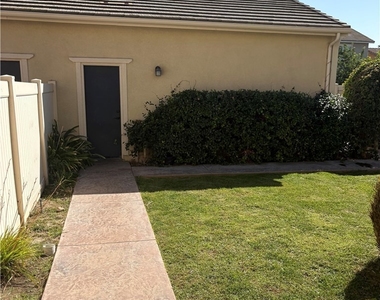 6511 Eucalyptus - Photo Thumbnail 5
