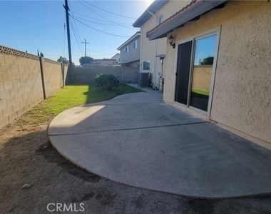 2795 W Tola - Photo Thumbnail 8