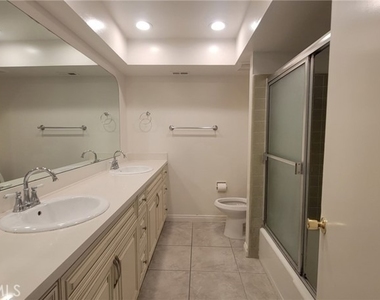 2795 W Tola - Photo Thumbnail 6