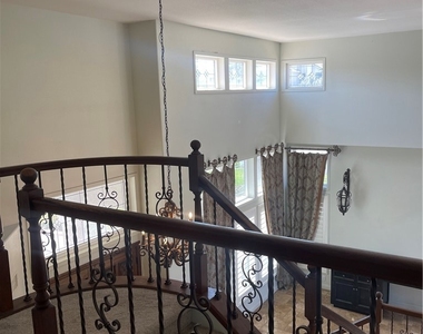 28822 Woodcrest Lake - Photo Thumbnail 8