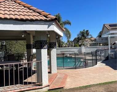 28822 Woodcrest Lake - Photo Thumbnail 17