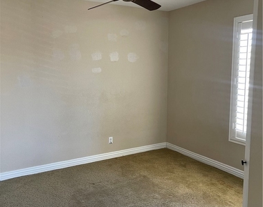 28822 Woodcrest Lake - Photo Thumbnail 13