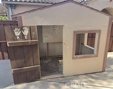 43160 Volterra Street - Photo Thumbnail 25
