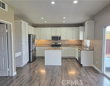 43160 Volterra Street - Photo Thumbnail 5