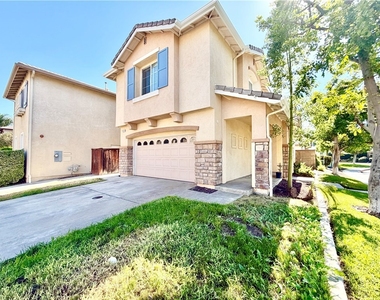 11324 Riverleaf Drive - Photo Thumbnail 2