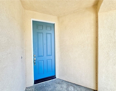 11324 Riverleaf Drive - Photo Thumbnail 3