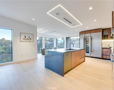 5137 Campo Rd - Photo Thumbnail 15