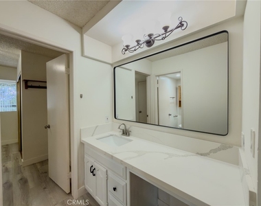 5987 Peacock Ridge - Photo Thumbnail 20