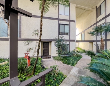 5987 Peacock Ridge - Photo Thumbnail 40