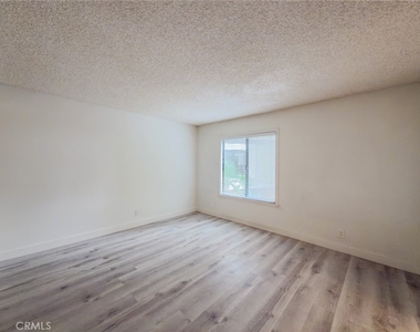 5987 Peacock Ridge - Photo Thumbnail 31