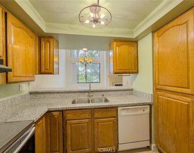 5987 Peacock Ridge - Photo Thumbnail 10