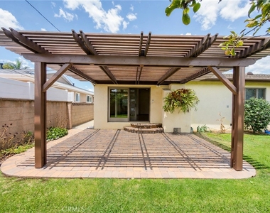 2045 W 230th - Photo Thumbnail 24