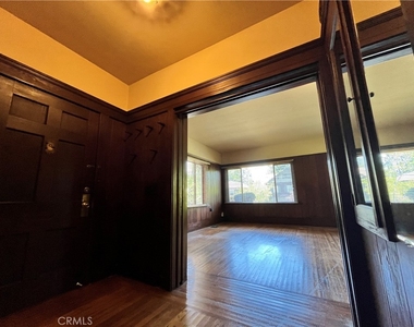 2629 Piedmont Avenue - Photo Thumbnail 4