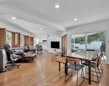 9466 Hidden Valley Place - Photo Thumbnail 7