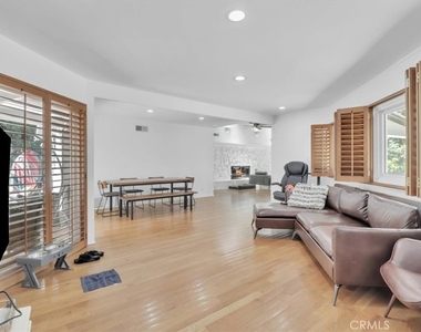 9466 Hidden Valley Place - Photo Thumbnail 12
