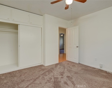 1913 Huntington Lane - Photo Thumbnail 10