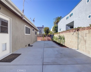 1913 Huntington Lane - Photo Thumbnail 18