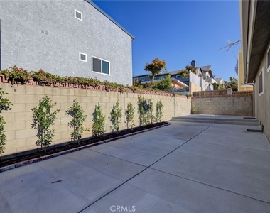 1913 Huntington Lane - Photo Thumbnail 17