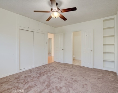 1913 Huntington Lane - Photo Thumbnail 12