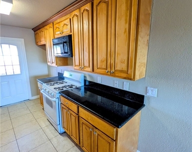 1764 Freeman Avenue - Photo Thumbnail 4
