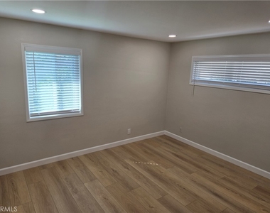 6162 Ludlow - Photo Thumbnail 16
