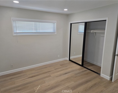 6162 Ludlow - Photo Thumbnail 17