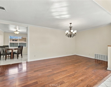 1223 Galemont Avenue - Photo Thumbnail 6
