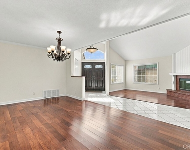 1223 Galemont Avenue - Photo Thumbnail 7