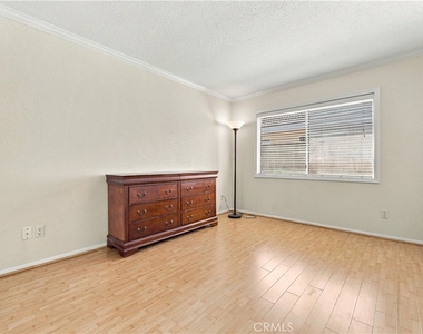 1223 Galemont Avenue - Photo Thumbnail 14