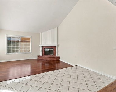 1223 Galemont Avenue - Photo Thumbnail 2
