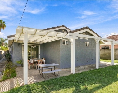 1223 Galemont Avenue - Photo Thumbnail 20