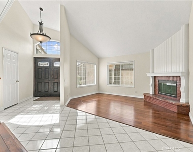 1223 Galemont Avenue - Photo Thumbnail 5