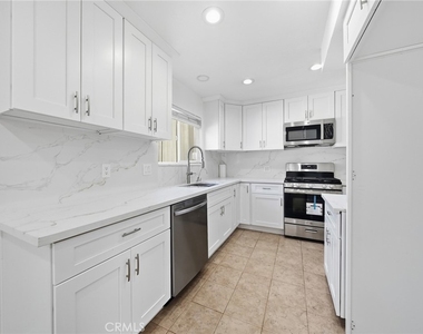 8141 Firth - Photo Thumbnail 13