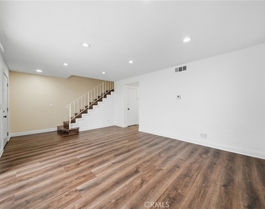 8141 Firth - Photo Thumbnail 5