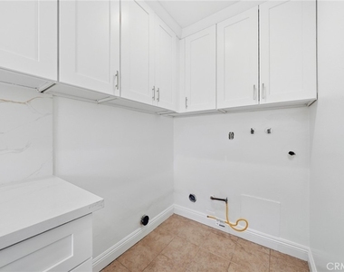 8141 Firth - Photo Thumbnail 16