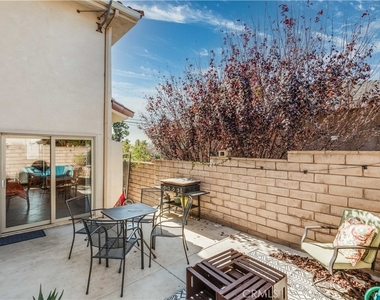 3663 Almeria Street - Photo Thumbnail 29
