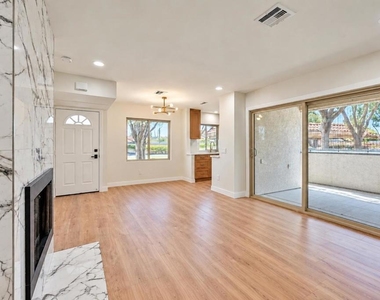 10718 Dabney Drive - Photo Thumbnail 9