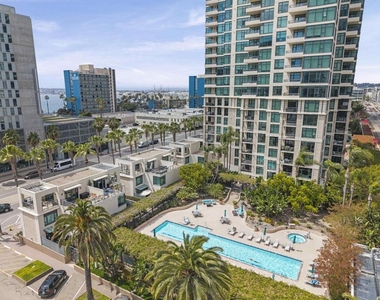 1199 Pacific Highway - Photo Thumbnail 1