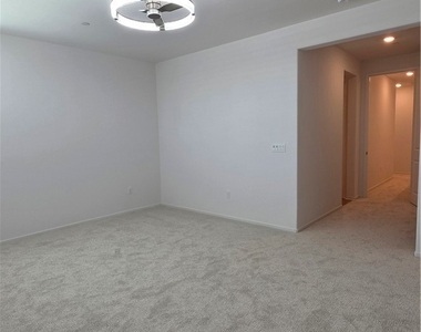 16195 Plumeria Lane - Photo Thumbnail 20