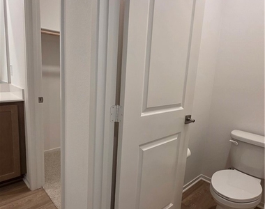 16195 Plumeria Lane - Photo Thumbnail 22