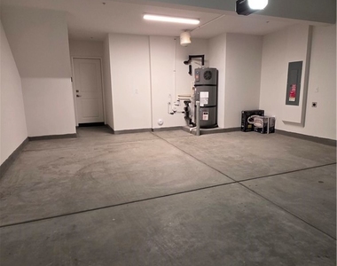 16195 Plumeria Lane - Photo Thumbnail 35