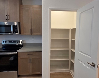 16195 Plumeria Lane - Photo Thumbnail 13