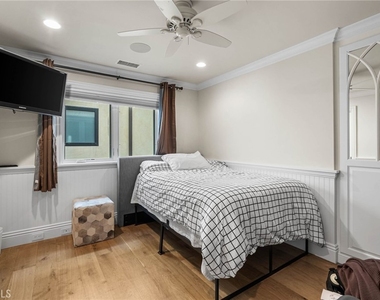 7304 W Oceanfront - Photo Thumbnail 21