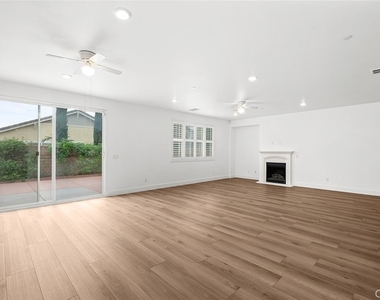3694 S Grower Avenue - Photo Thumbnail 12