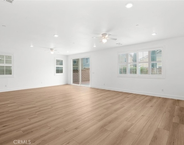 3694 S Grower Avenue - Photo Thumbnail 13