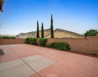 3694 S Grower Avenue - Photo Thumbnail 59