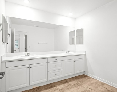 3694 S Grower Avenue - Photo Thumbnail 44