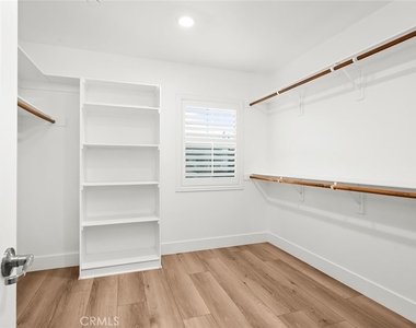 3694 S Grower Avenue - Photo Thumbnail 38